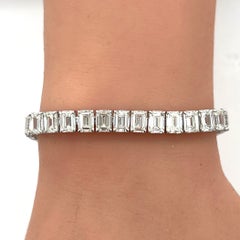 GIA 0.70 Carat Each Emerald Cut Diamond Tennis Bracelet in 18K White Gold