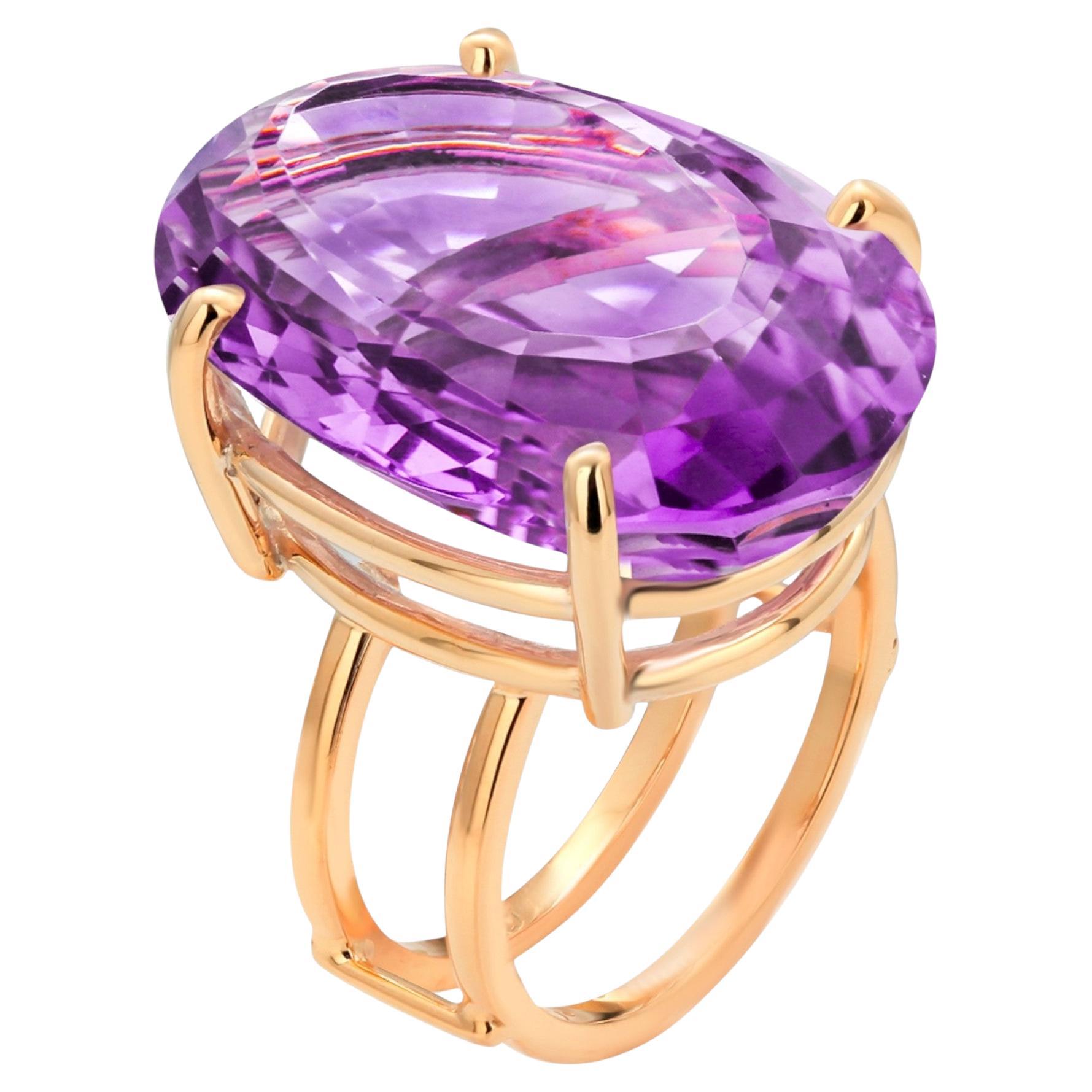 Anello con ametista grande a cuscino da 23,95 carati con doppio gambo in oro giallo a cupola alta