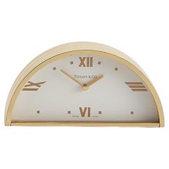 Tiffany & Co. Orologio da tavolo moderno in ottone svizzero con mezza luna dorata