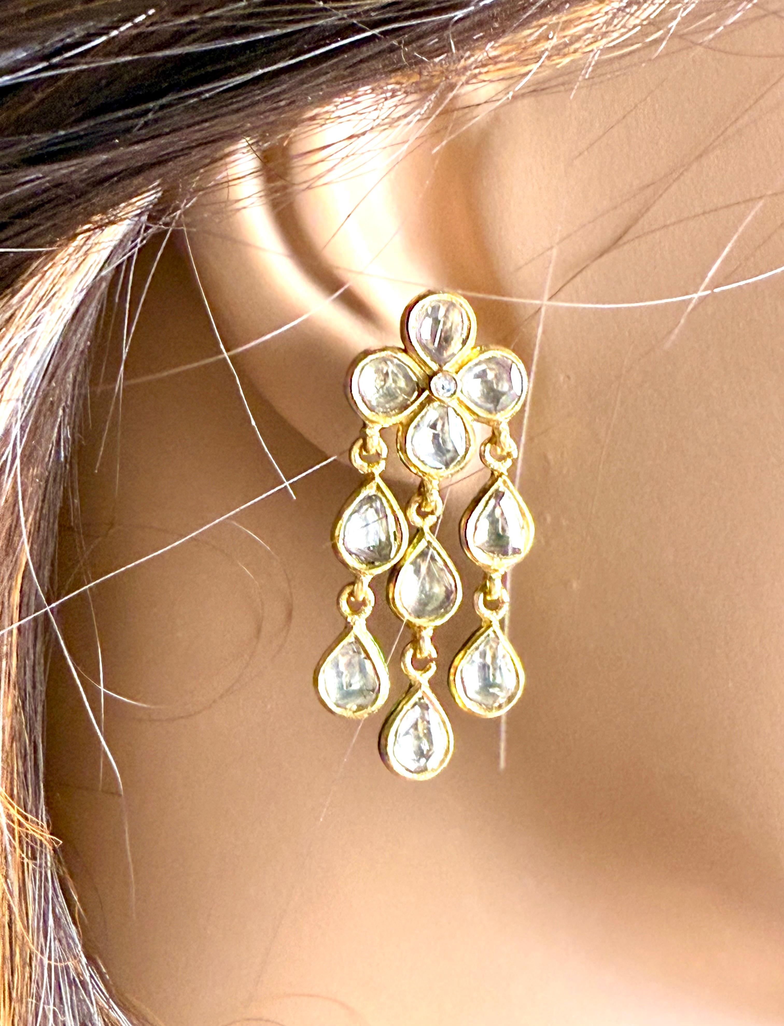 Boucles d'oreilles pendantes en or 14K Polki, diamant et émail Meenakari, faites à la main en vente 4