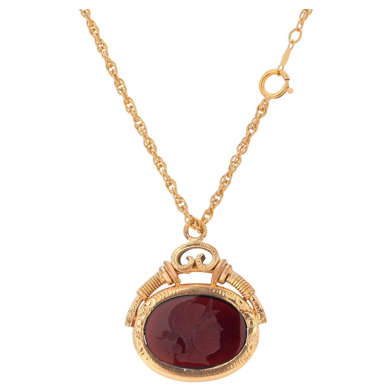 Début du 20e siècle, camée en creux en or 14k, collier de corde de 24 inc.