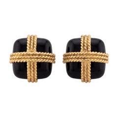 Vintage 14K Yellow Gold & Black Onyx Square Cabochon Earrings with Twisted Wire