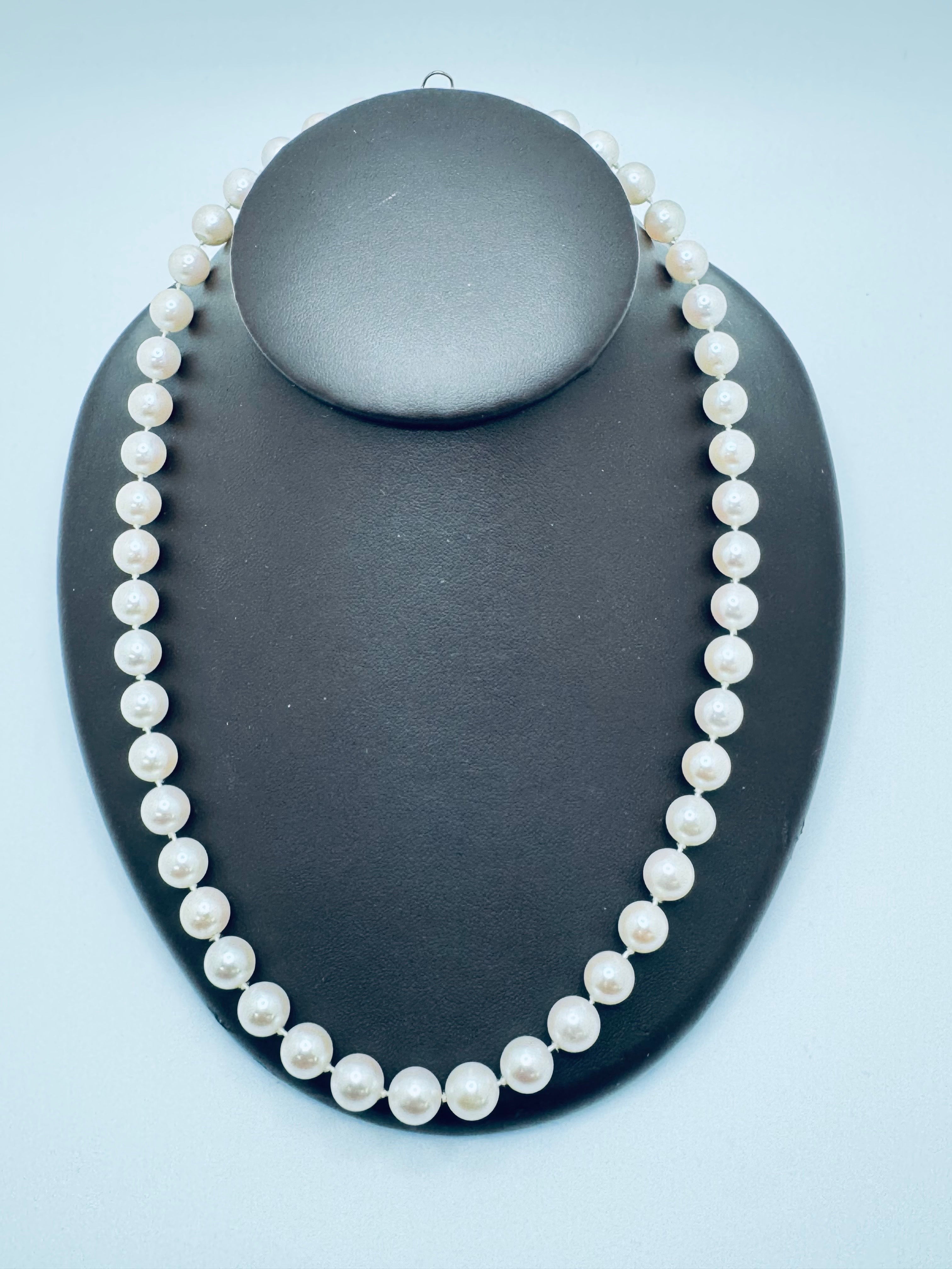 19" Freshwater Pearl Necklace