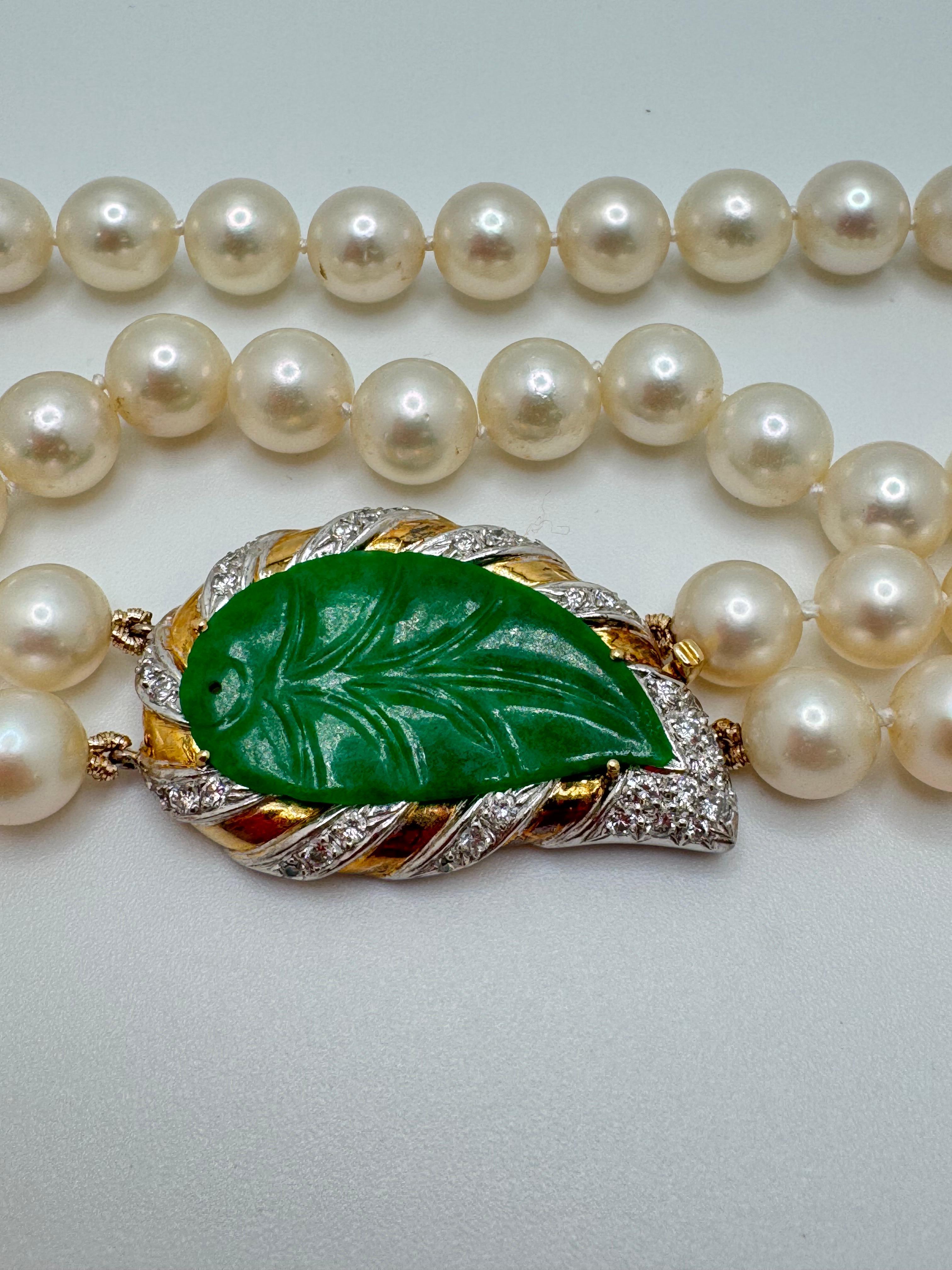 Taglio rotondo Collana Celeste di 23 pollici con perle Akoya e giada verde in vendita