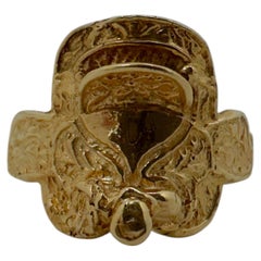 Anillo con detalle de silla de montar de oro amarillo de 14 quilates, talla 7,5