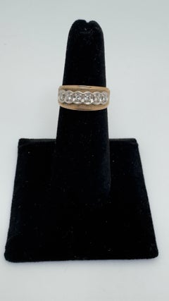 Ladies Two Tone 14 Karat Florentine Finish Band, 0.12ctw, 5.6 Grams