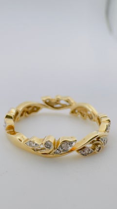 14 Karat Yellow Gold Floral Motif Shadow Band with Accent Diamonds in White Gold