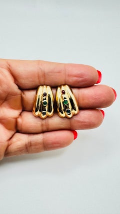 14 Karat Yellow Gold Scallop Stud Earrings with Cabochon Gemstones