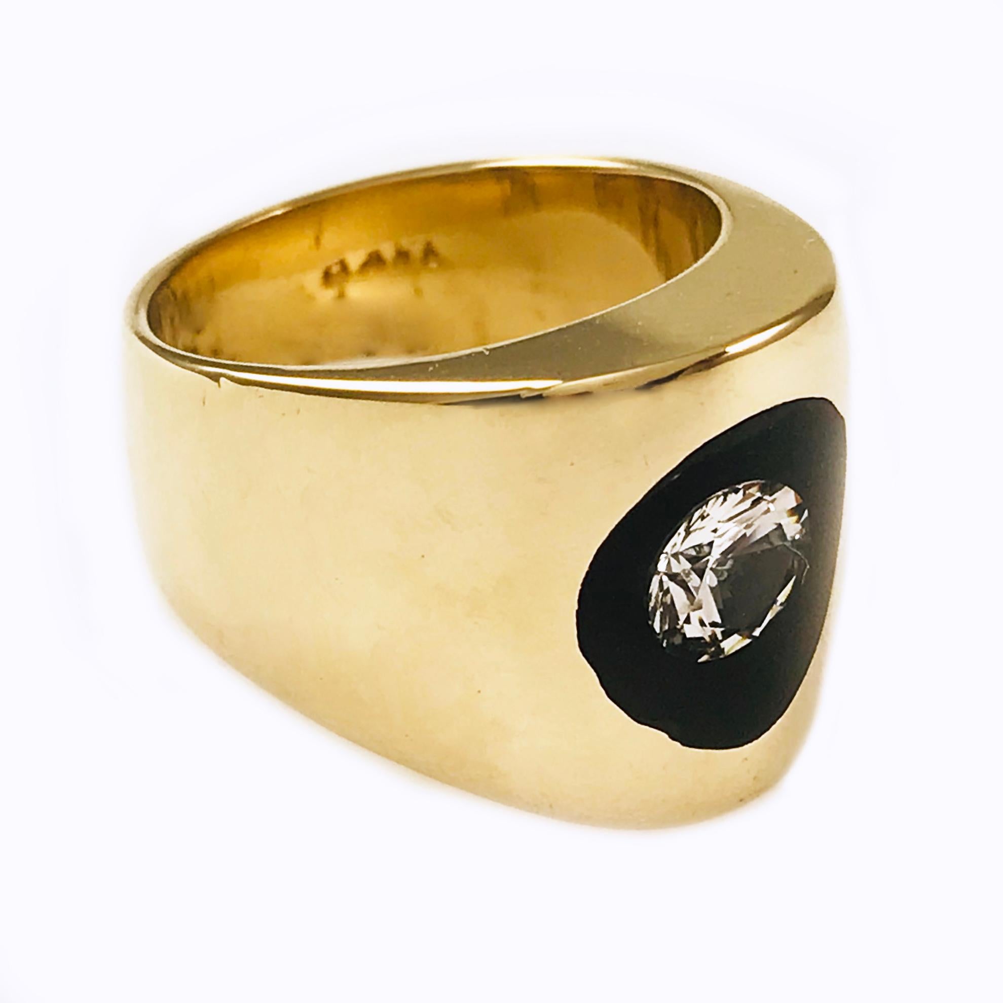 Modern Incogem Floating Diamond Lucite Ring - 0.50 Carat Size 9.5 For Sale