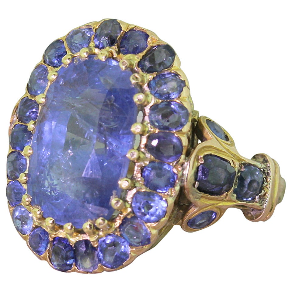 English 11.00 Carat Sapphire Gold Cluster Ring at 1stDibs