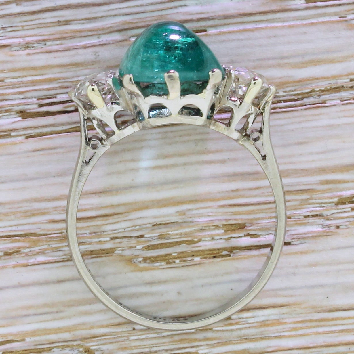 4.02 Carat Cabochon Emerald Diamond Gold Platinum Ring In Excellent Condition In Theydon Bois, Essex