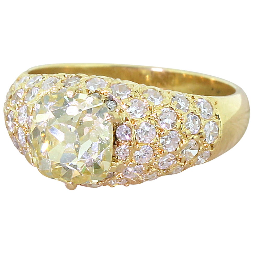 Art Deco 2.04 Carat Light Fancy Yellow Old Cut Diamond Engagement Ring For Sale