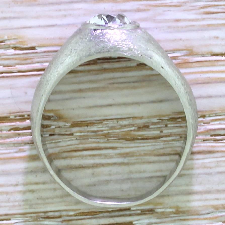 Women's or Men's Art Deco 1.20 Carat Old Cut Diamond Platinum Solitaire Ring For Sale