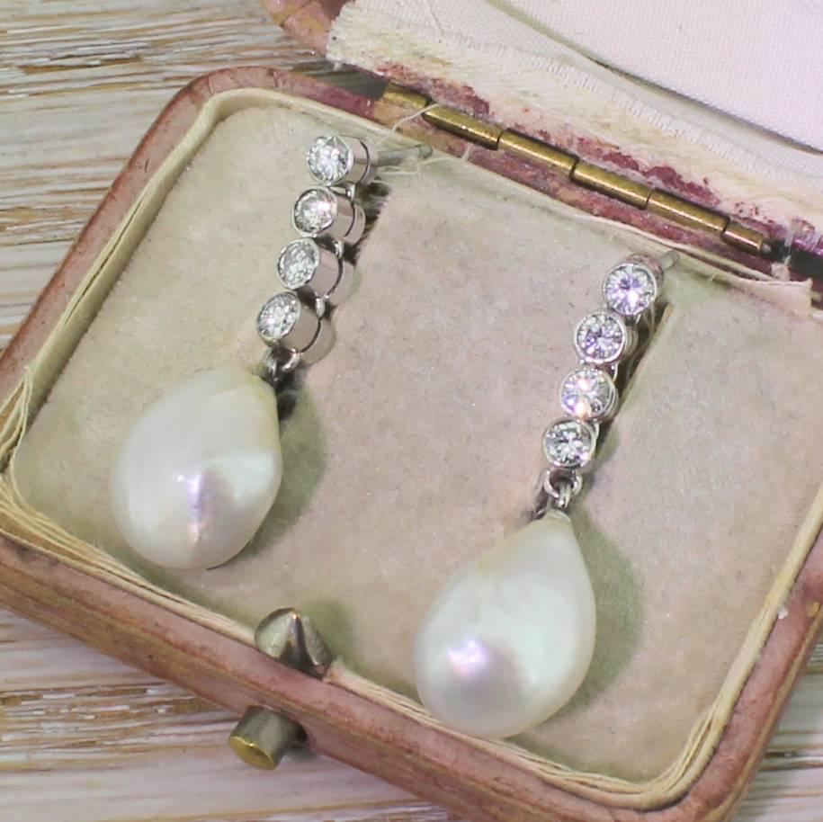 Mid Century Natural Saltwater Pearl Diamond Gold Pendant Earrings For Sale 2