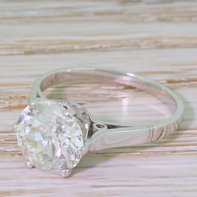 Art Deco 2.31 Carat Old Cut Diamond Platinum Engagement Ring 3
