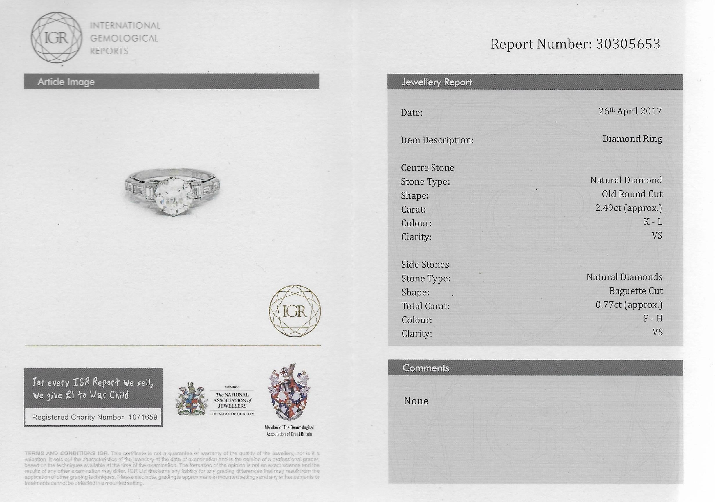 Art Deco 2.49 Carat Old Cut and Baguette Cut Diamond Platinum Engagement Ring For Sale 3
