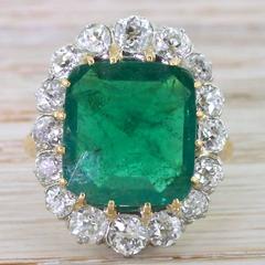 Art Deco 5.08 Carat Colombian Emerald Old Cut Diamond Platinum Cluster Ring