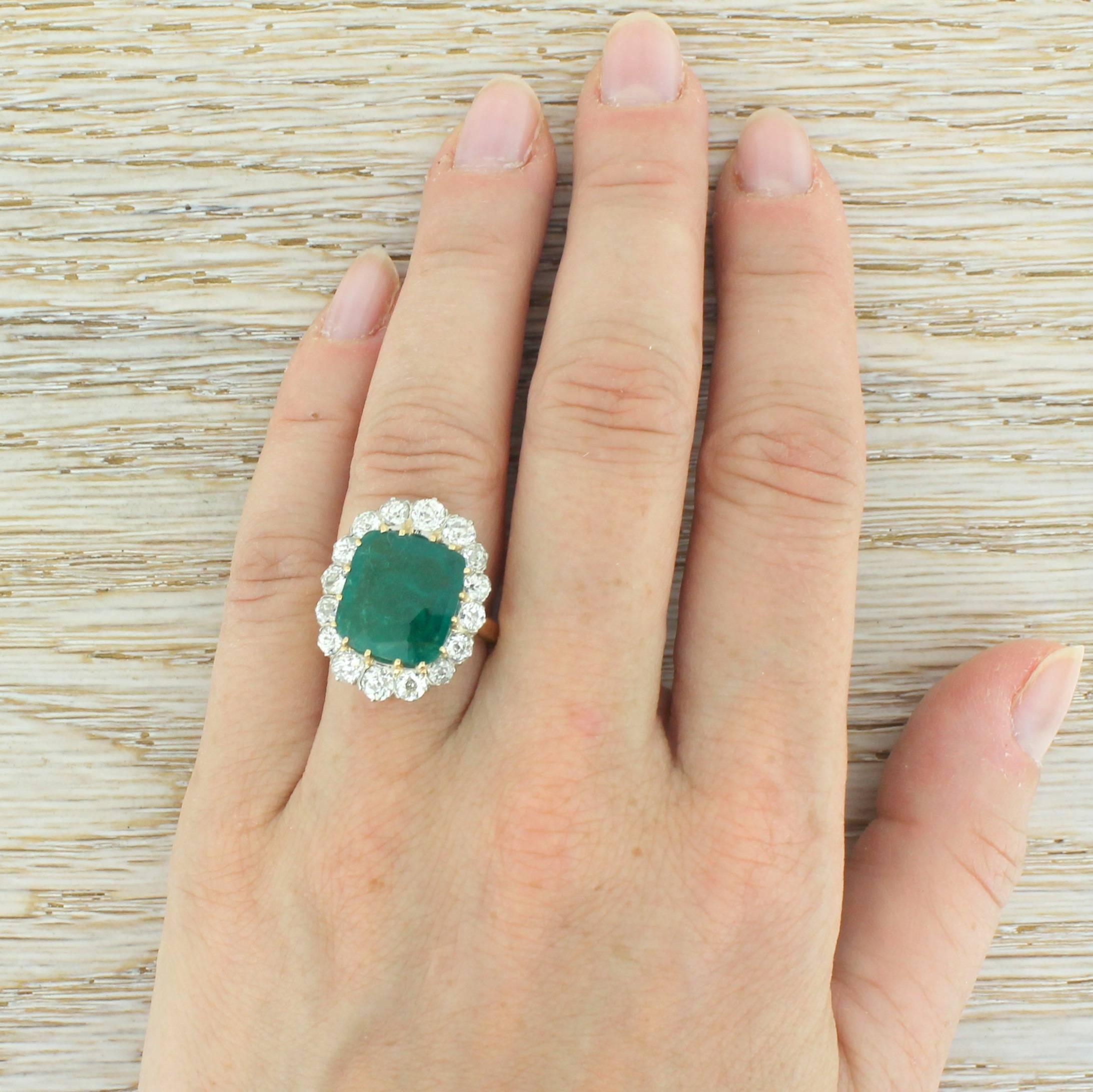 Art Deco 5.08 Carat Colombian Emerald Old Cut Diamond Platinum Cluster Ring For Sale 1