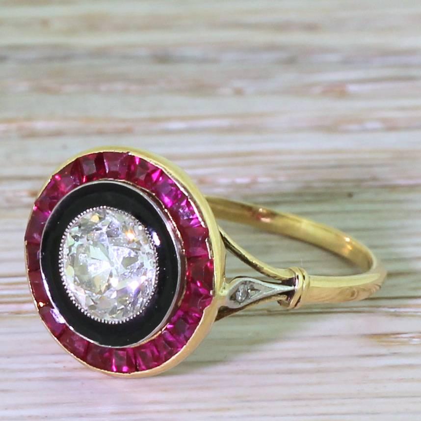 Art Deco 1.06 Carat Old Cut Diamond Black Enamel Ruby Gold Target Ring 2