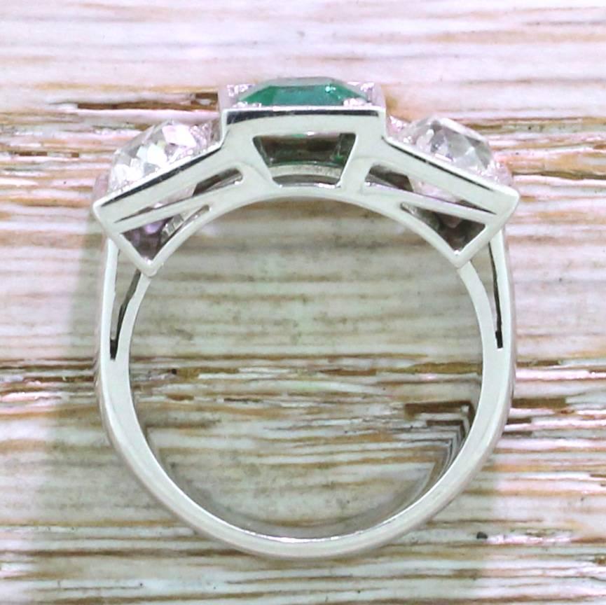 Women's or Men's Retro 1.50 Carat Emerald and 2.50 Carat Old Cut Diamond Trilogy Ring