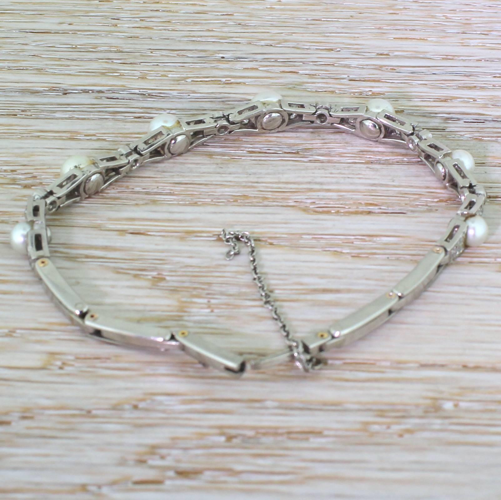 Art Deco Mid Century Natural Saltwater Pearl & Diamond Bracelet, circa 1945 For Sale