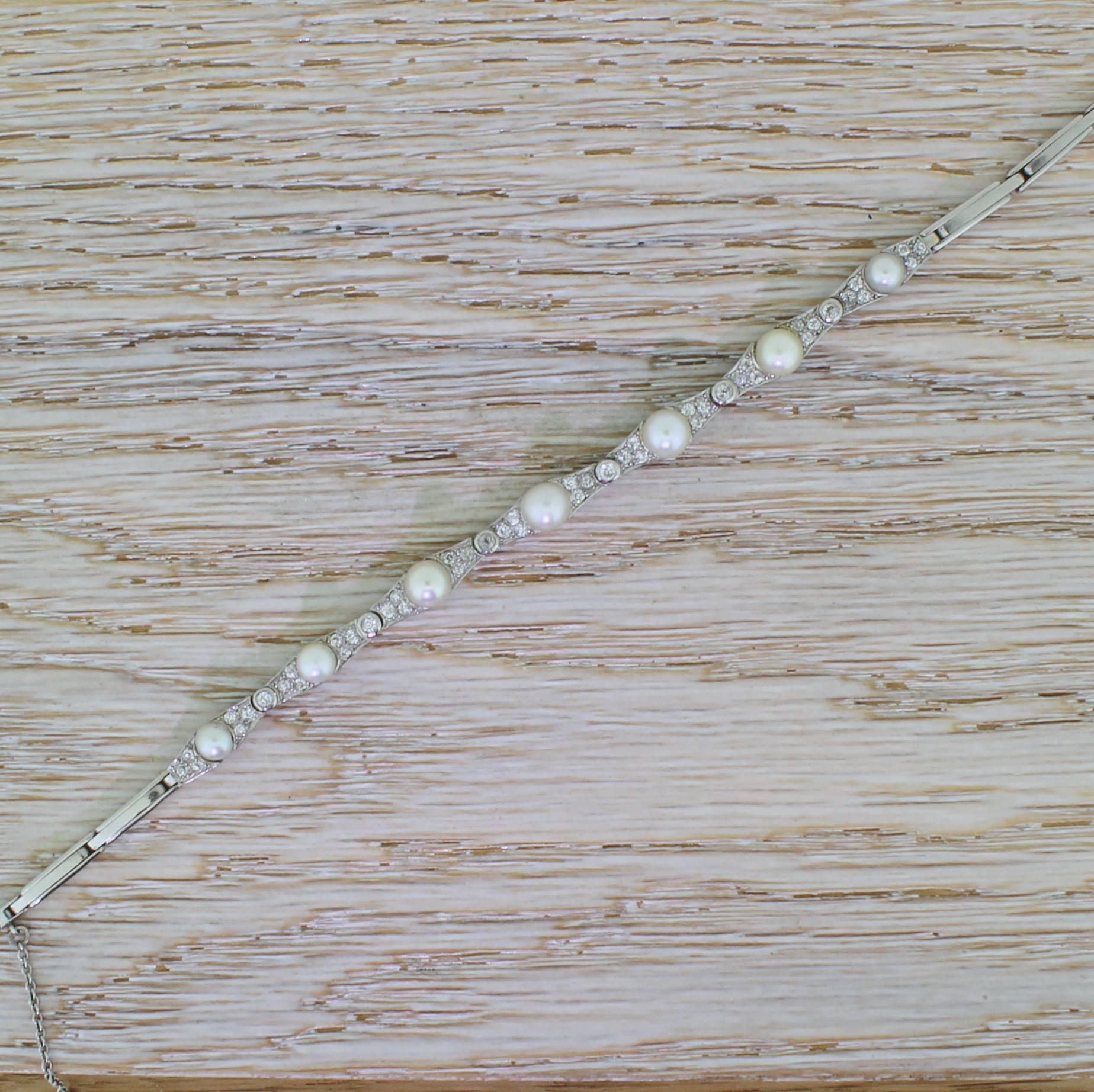 Mid Century Natural Saltwater Pearl & Diamond Bracelet, circa 1945 In Excellent Condition For Sale In Theydon Bois, Essex