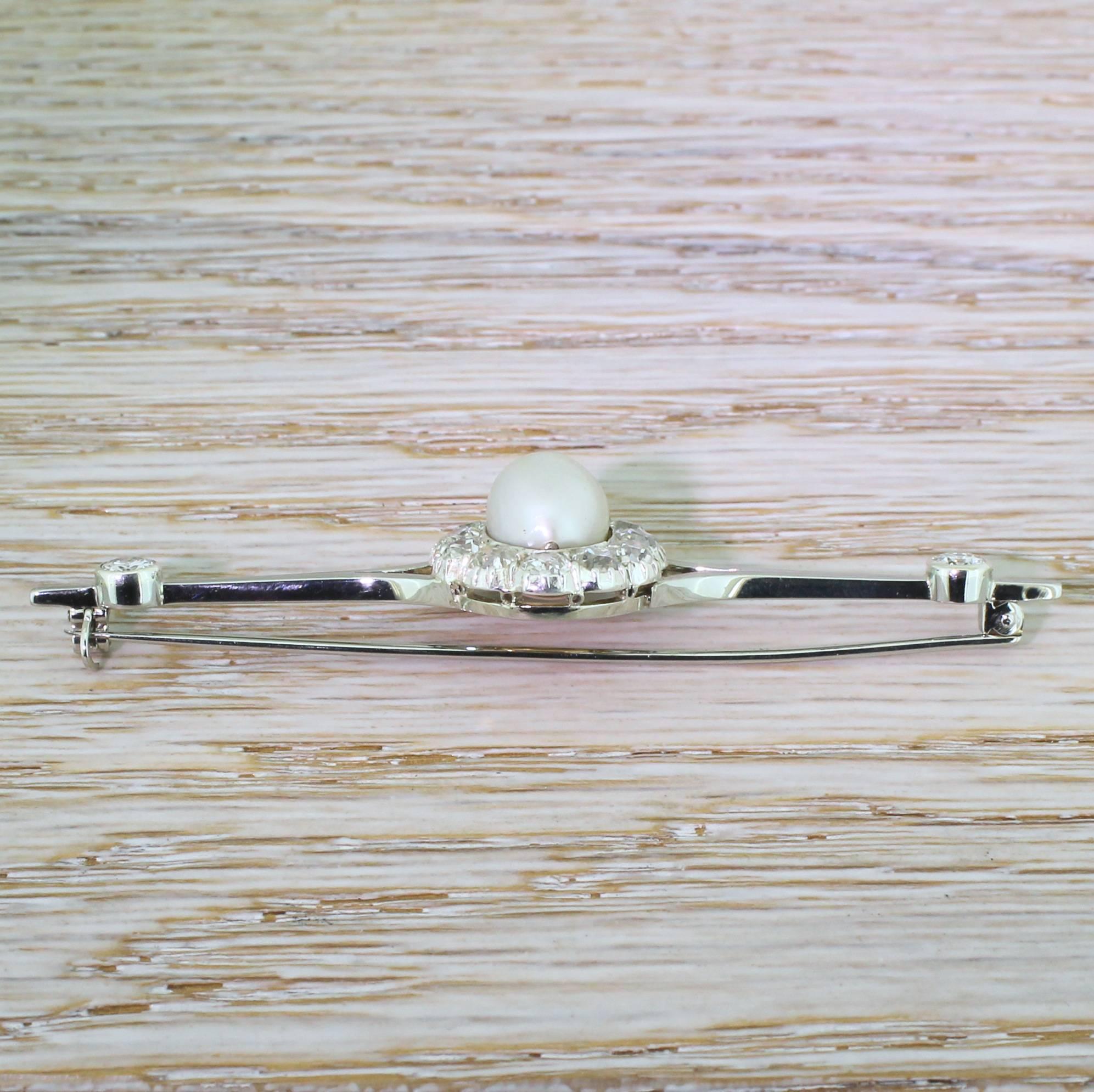 Art Deco Natural Pearl & 3.60 Carat Old Cut Diamond Pin Brooch In Excellent Condition For Sale In Theydon Bois, Essex