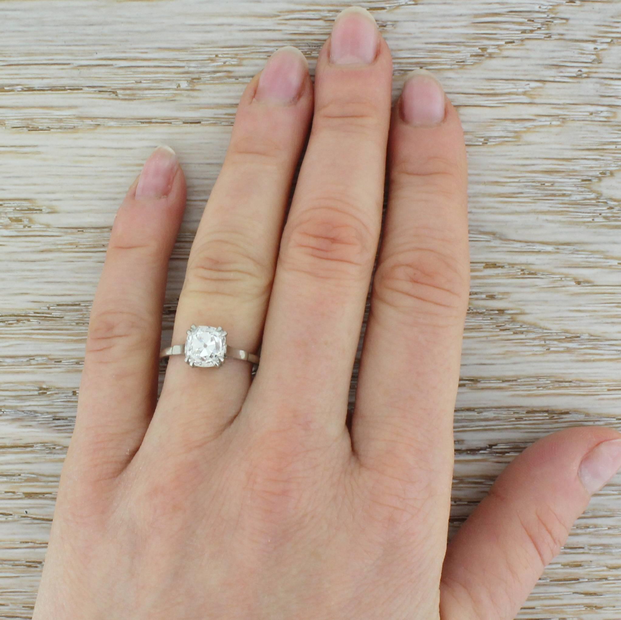Art Deco 1.72 Carat Old Mine Cut Diamond Platinum Engagement Ring For Sale 1