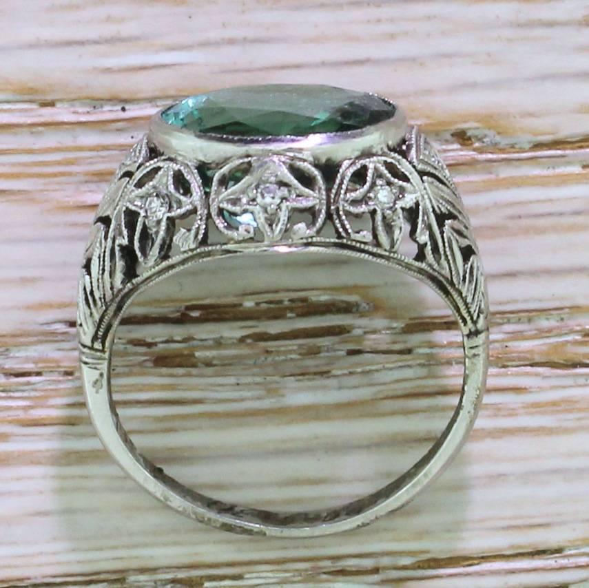 Women's Art Deco 4.40 Carat Minor Oil Zambian Emerald Ring For Sale