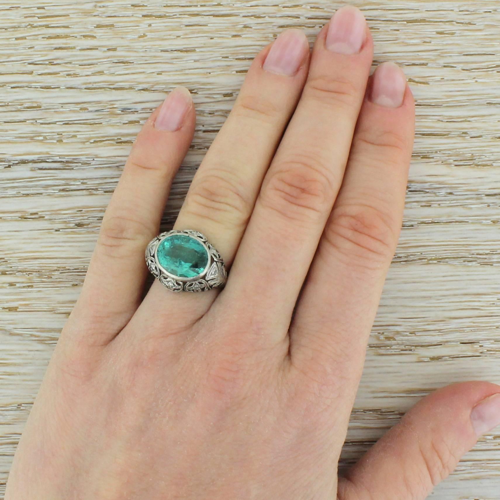Art Deco 4.40 Carat Minor Oil Zambian Emerald Ring For Sale 1