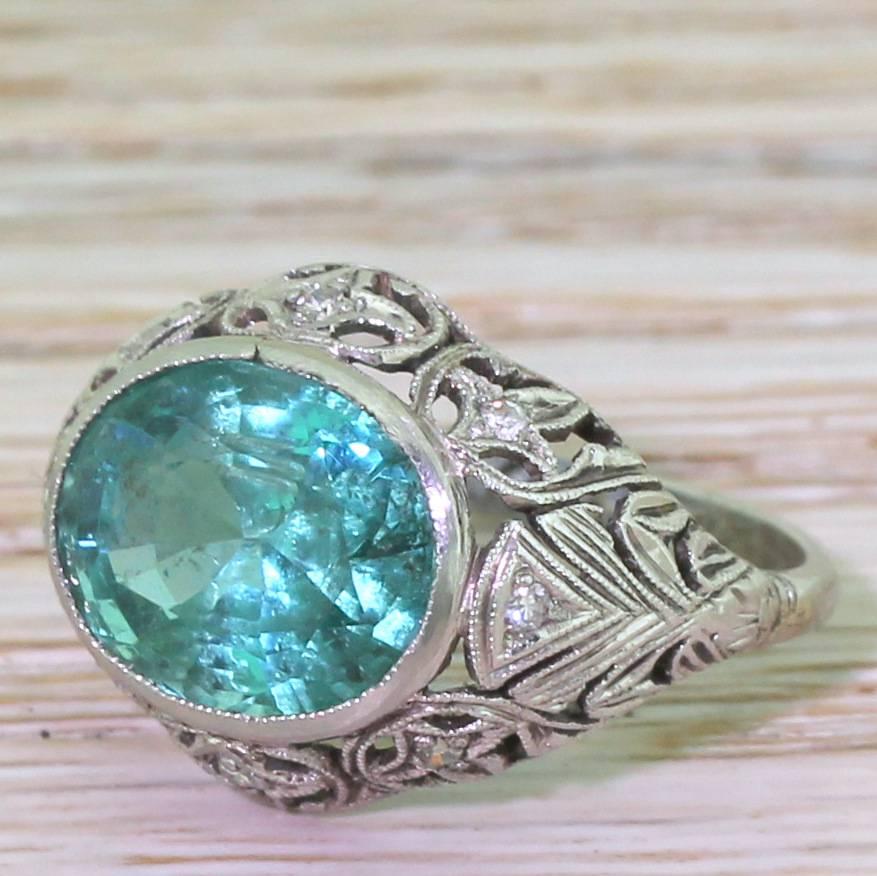Art Deco 4.40 Carat Minor Oil Zambian Emerald Ring For Sale 3