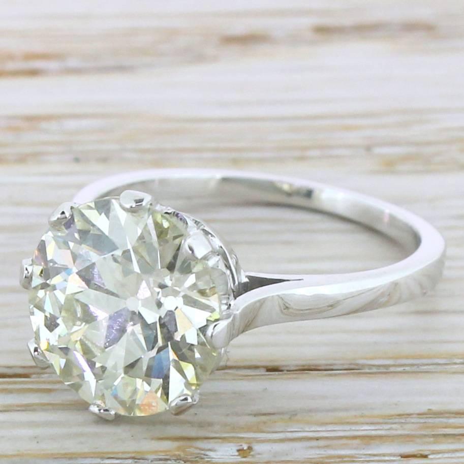 Art Deco 4.12 Carat Old European Cut Diamond Engagement Ring For Sale 4