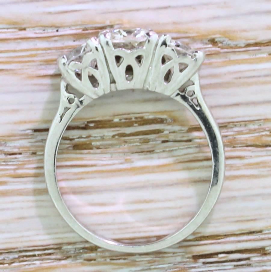 Women's Mid-Century 2.14 Carat Old Cut Diamond Trilogy Ring For Sale