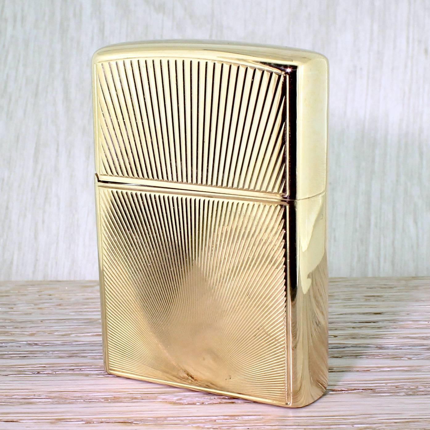 Cartier Yellow Gold Zippo Lighter In Good Condition In Theydon Bois, Essex