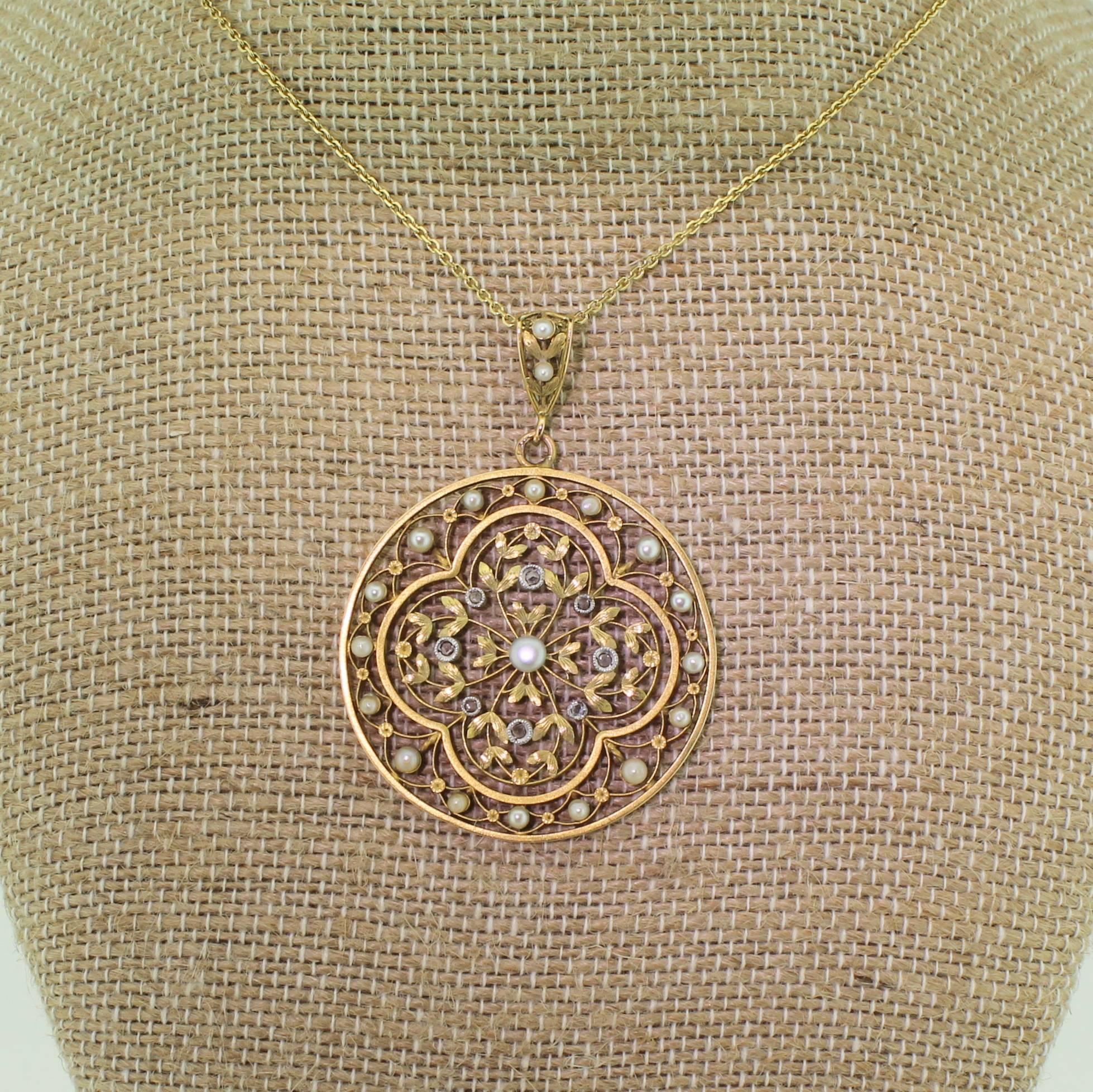 Art Nouveau Natural Seed Pearl and Rose Cut Diamond Pendant, circa 1900 In Good Condition For Sale In Theydon Bois, Essex