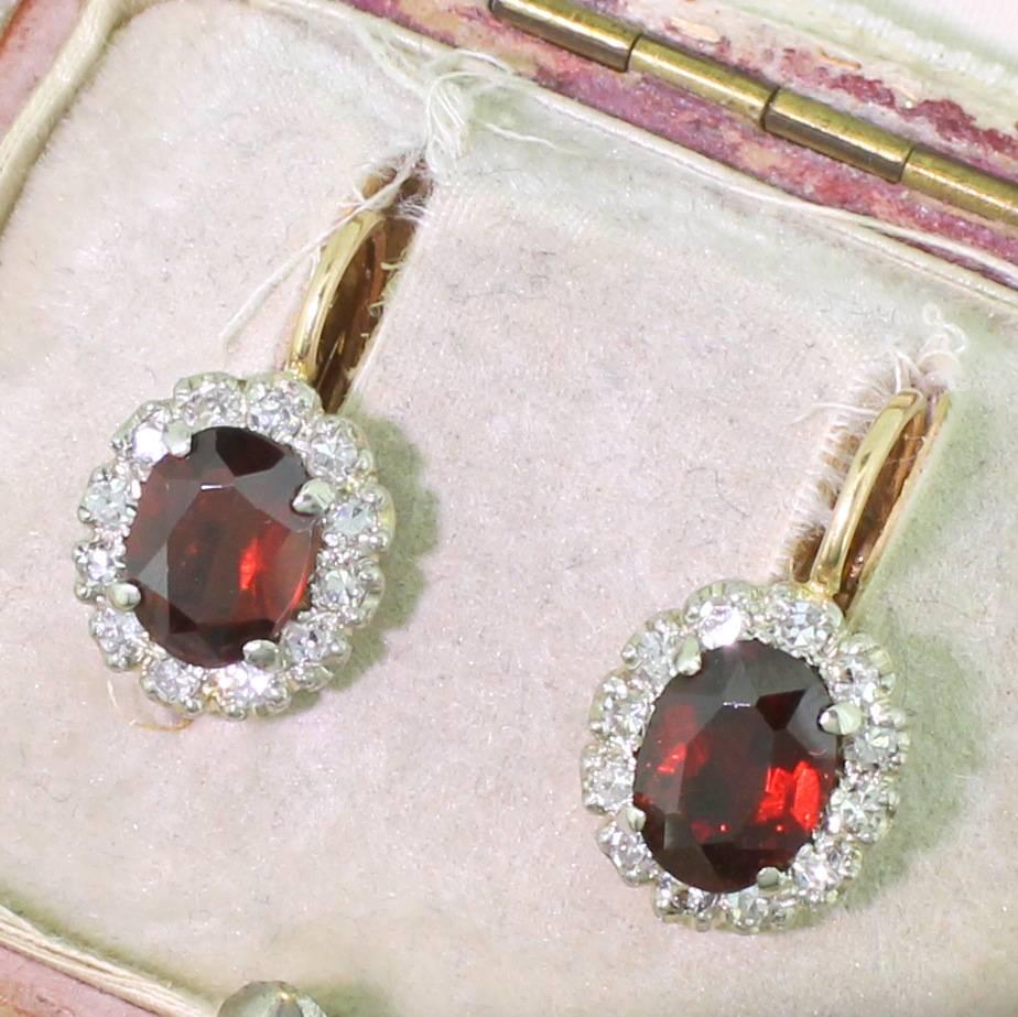 Art Deco 2.20 Carat Natural Unheated Ruby and Diamond Cluster Earrings In Good Condition In Theydon Bois, Essex