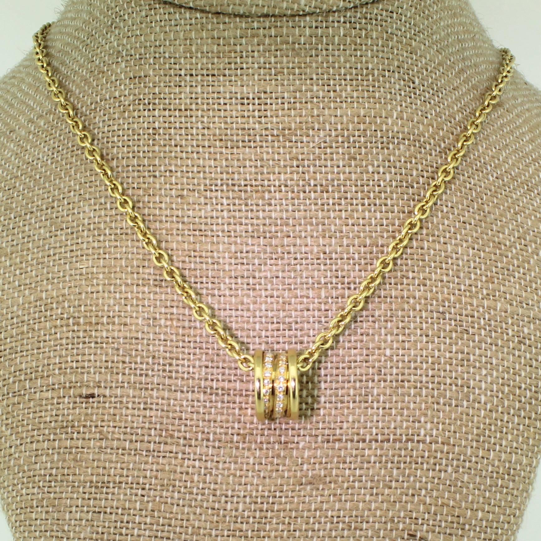 Bulgari B.zero1 Pavé Diamond Pendant, 18 Karat Yellow Gold In Good Condition For Sale In Theydon Bois, Essex