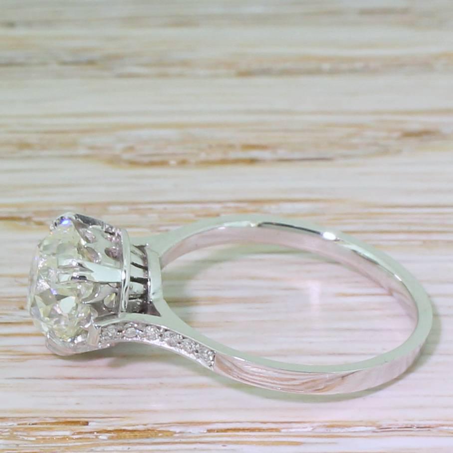 Art Deco 2.07 Carat Old Cut Diamond Platinum Engagement Ring In Excellent Condition For Sale In Theydon Bois, Essex