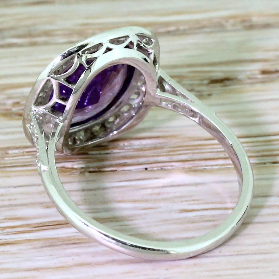 Women's or Men's Retro 3.50 Carat Natural Purple Sapphire and Diamond Ring For Sale