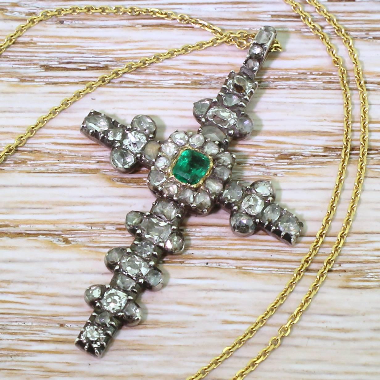 Women's or Men's Georgian Emerald, Old Cut Diamond and Rose Cut Diamond Cross Pendant, circa 1800 For Sale