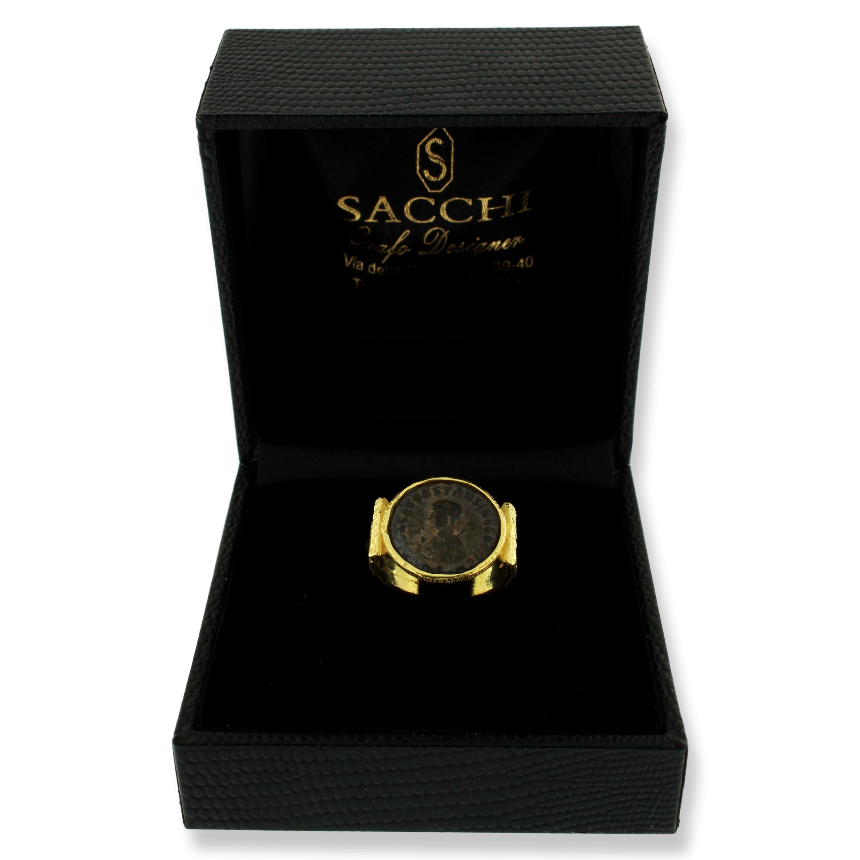 Sacchi Ancient Roman Coin Ring 18 Karat Satin Yellow Band Gold In New Condition For Sale In Rome, IT