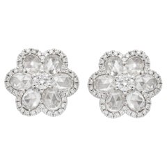 Diamant-Ohrstecker mit weißem Rosenschliff aus 18 Karat Weißgold.