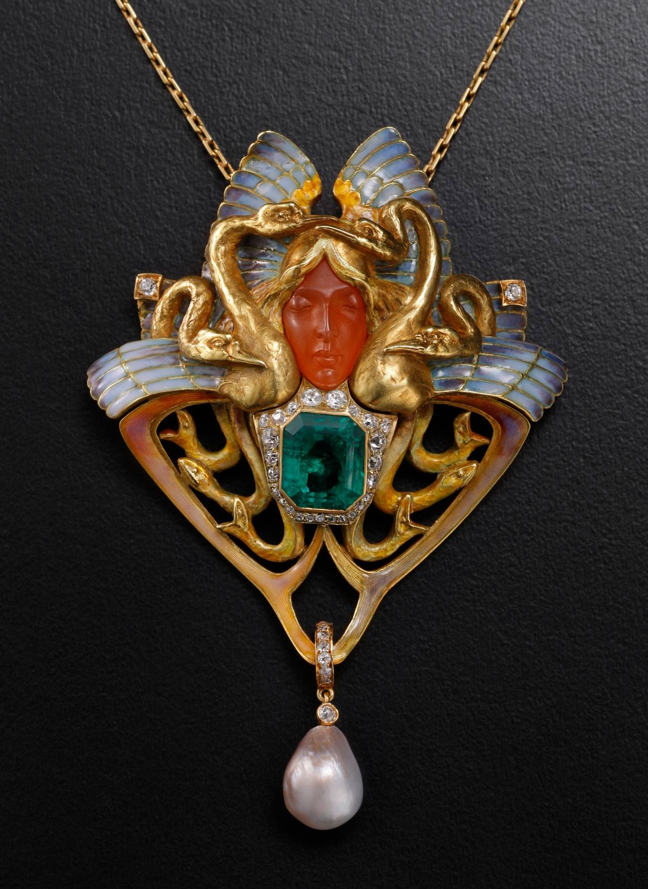 PHILIPPE WOLFERS (1858-1929)

Pendant « Nixé »

Gold, emerald, diamonds, enamel and pearl

UNIQUE PIECE

Brussels, 1901

Literature : Walter van Dievoet, Les Wolfers, 
Studia Bruxelles, 2002, pl. IX.

Philippe Wolfers:

Belgian