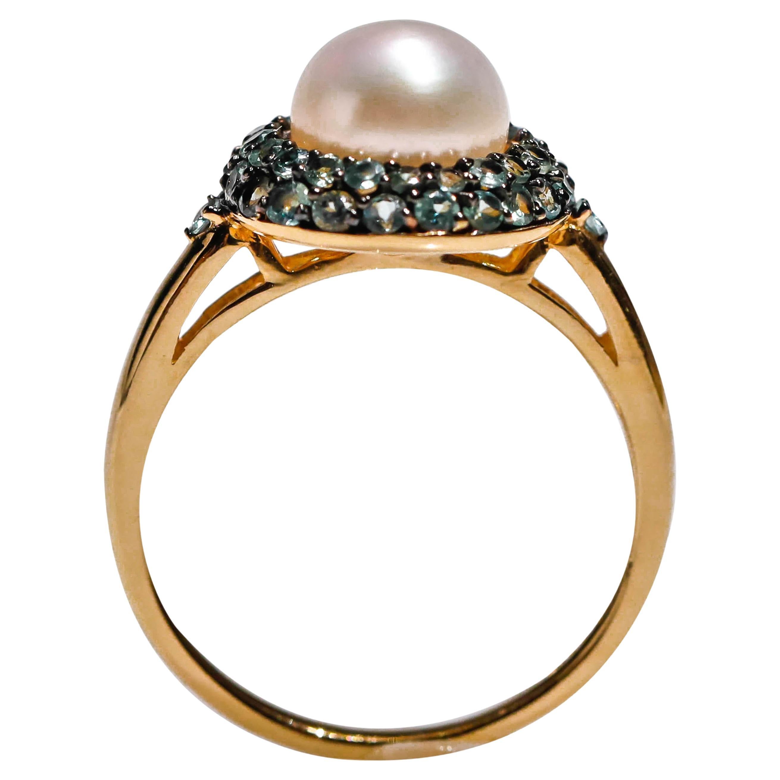 Natural Pearl 0.7 Carat Round Alexandrite 14 Karat Yellow Gold Ring Jewelry