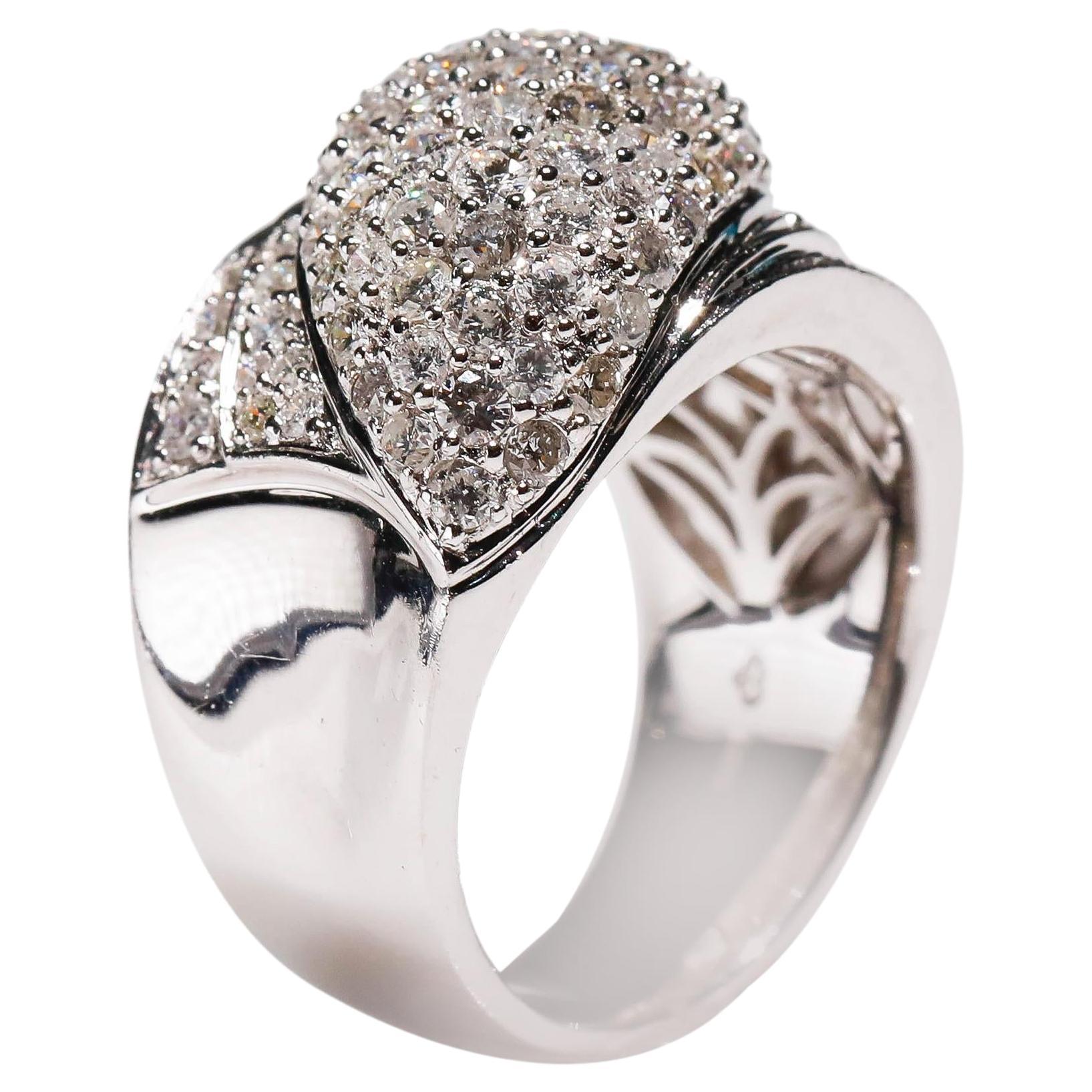 14 Karat White Gold 2.69 Carat Round Cut Pavé Diamond Wrap Band Ring Engagement
