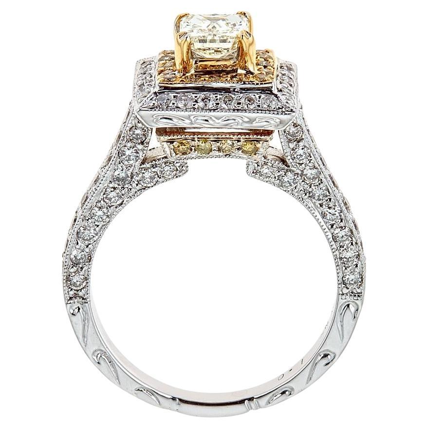 2.15 TCW Radiant Cut G VS Diamond  Engagement Ring 18k Two-tone Gold For Sale