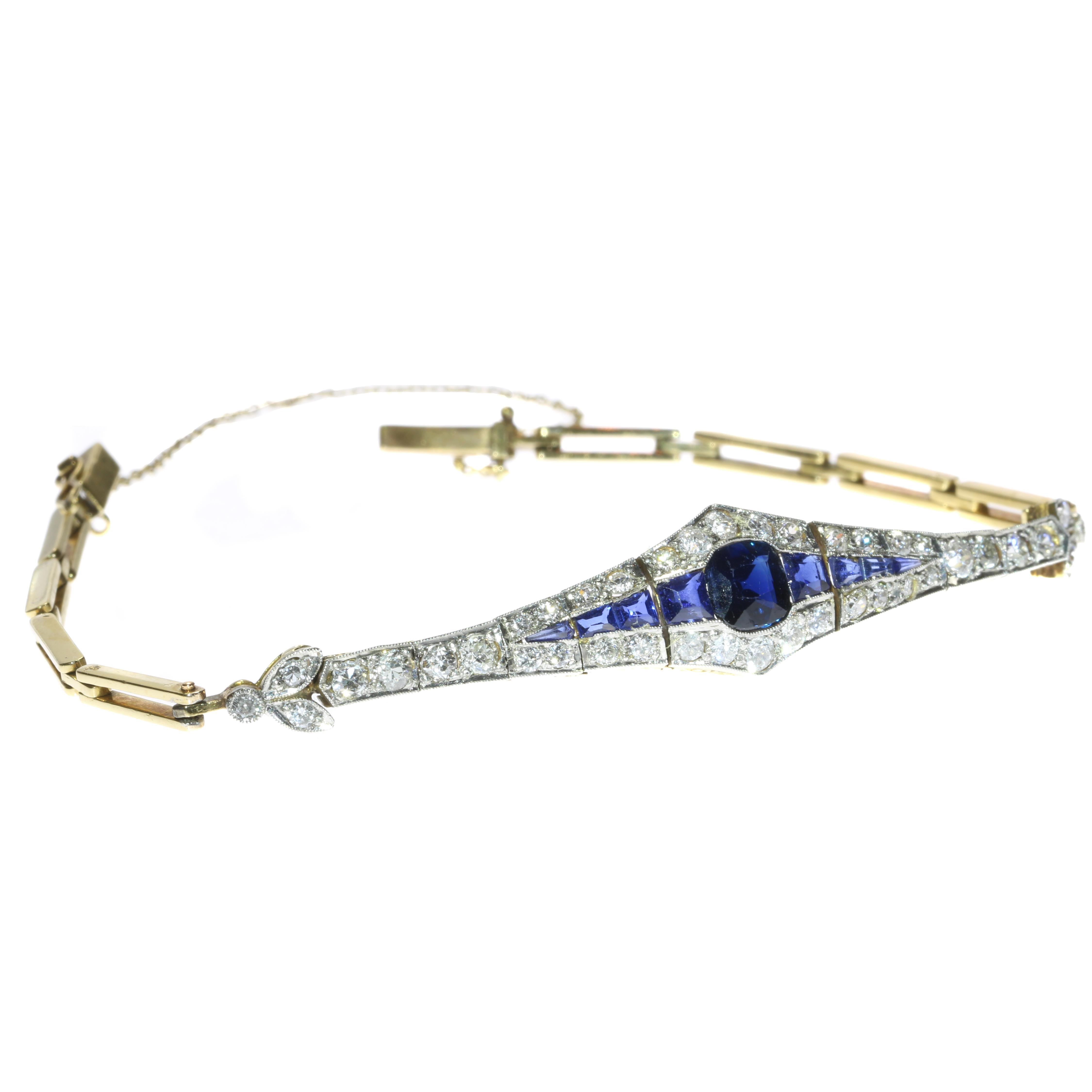 Belle Époque Gold and Platinum Bracelet with Diamonds and Sapphires For Sale