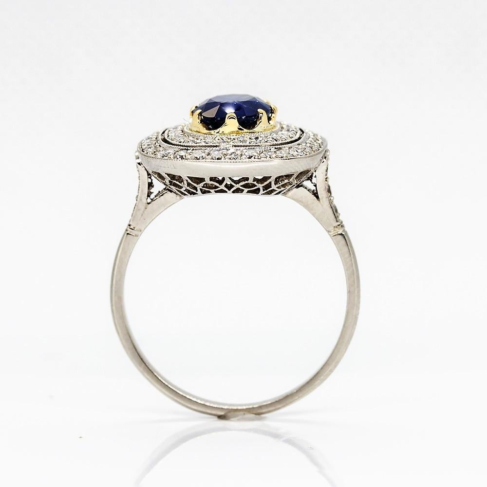 Platinum Estate Handmade Natural Sapphire and Diamonds Ring In New Condition In Miami, FL