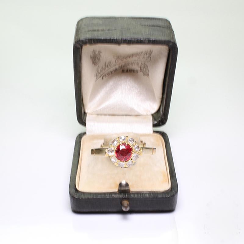 Antique Victorian 18 Karat Gold Diamond and Ruby Ring 3
