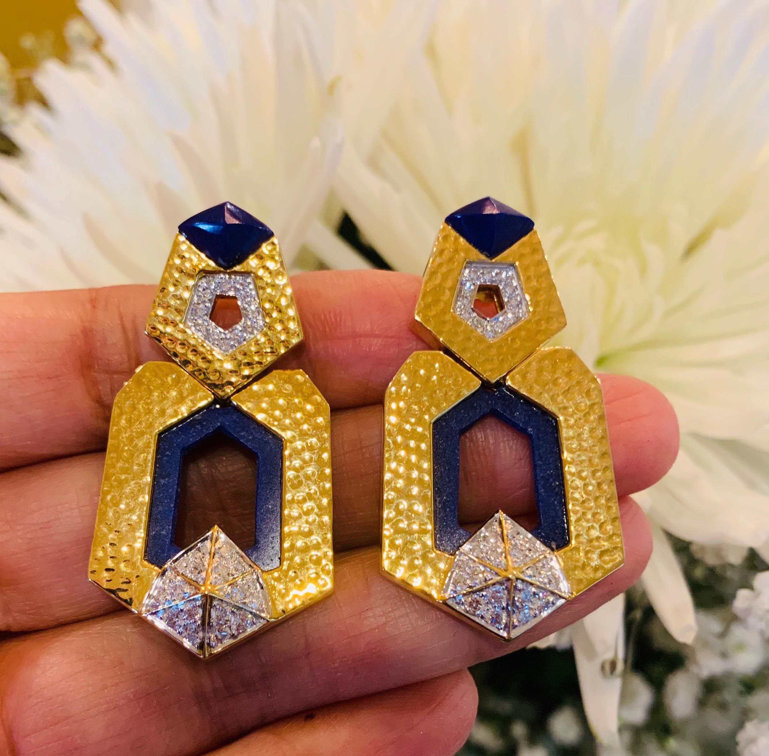 Door Knocker Lapis Diamond 18 Karat Gold Earrings In New Condition For Sale In Hoffman Estate, IL